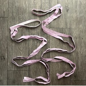 iHeartRaves lilac leg ties